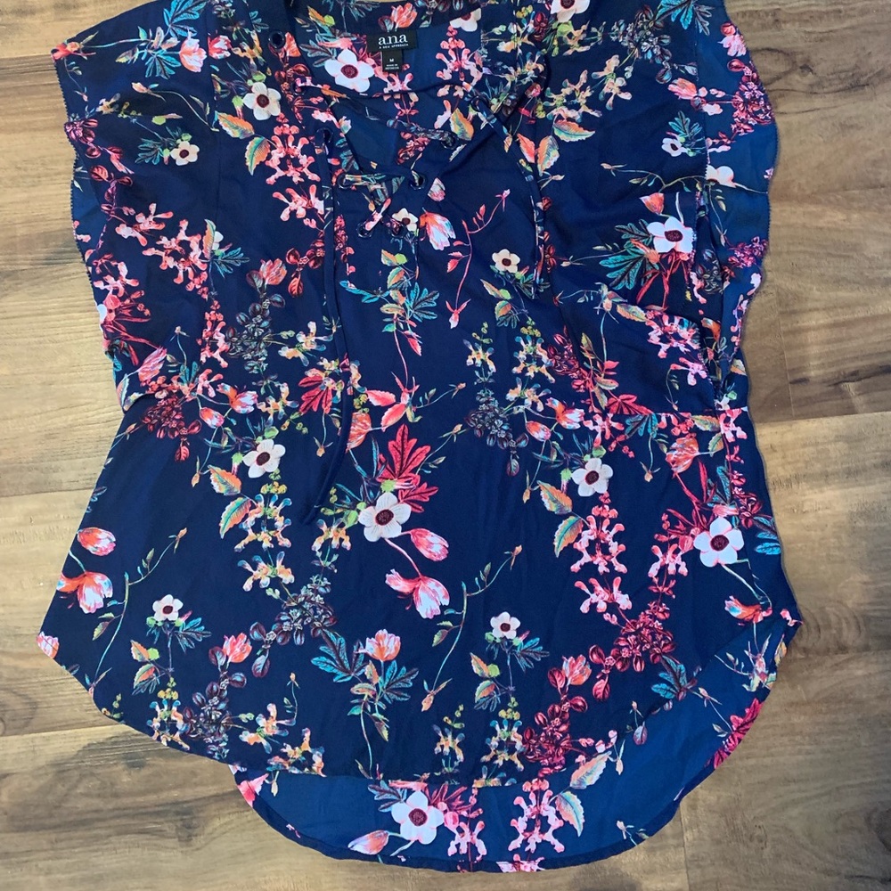 Ana brand top - EUC